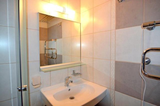 Sparta Apartments Kosmonaudi نارفا المظهر الخارجي الصورة